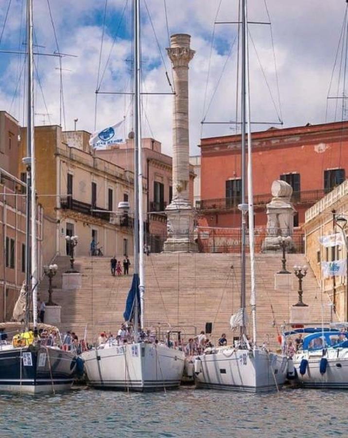 La Piazzetta Acomodação com café da manhã Brindisi Exterior foto